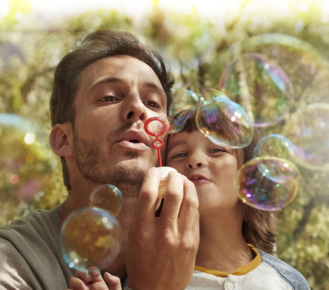 fatherson_608x450