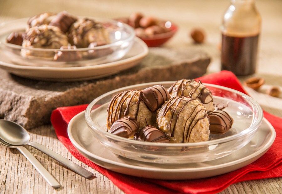Haselnusseis mit kinder bueno® Haselnusseis mit kinder bueno®