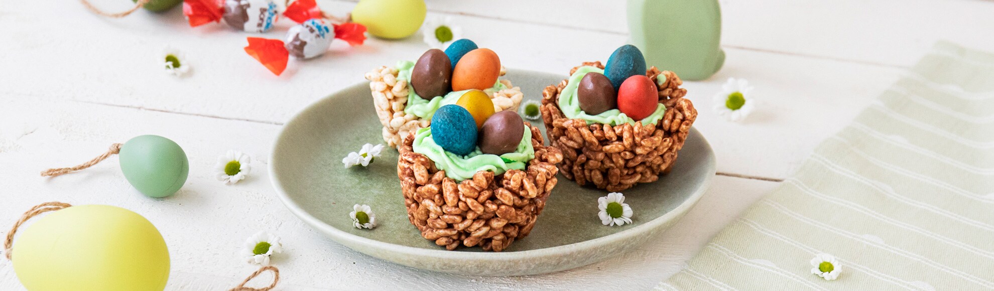Osternester mit kinder Schoko-Bons Osternester mit kinder Schoko-Bons