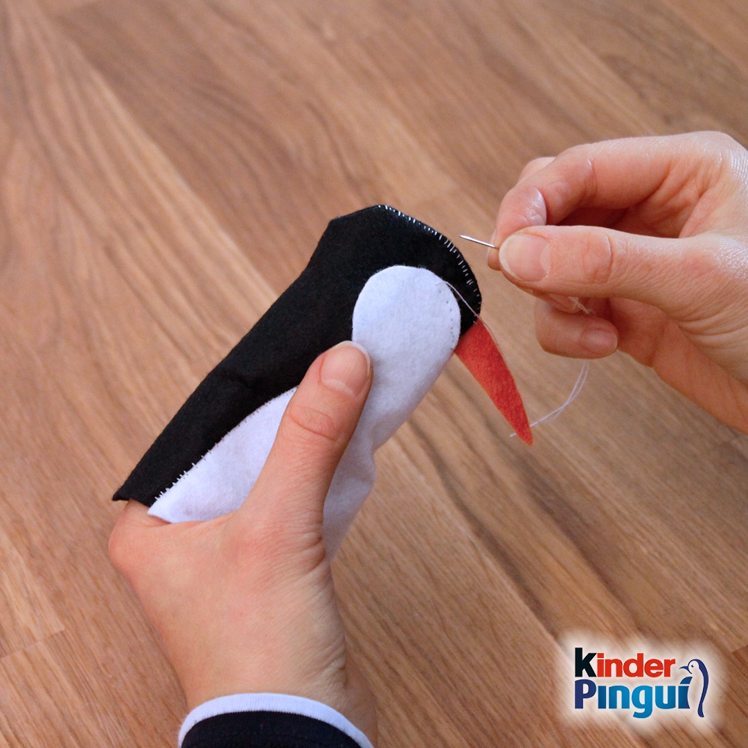 Ole - Eierwärmer von kinder Pinguí Ole - Eierwärmer von kinder Pinguí