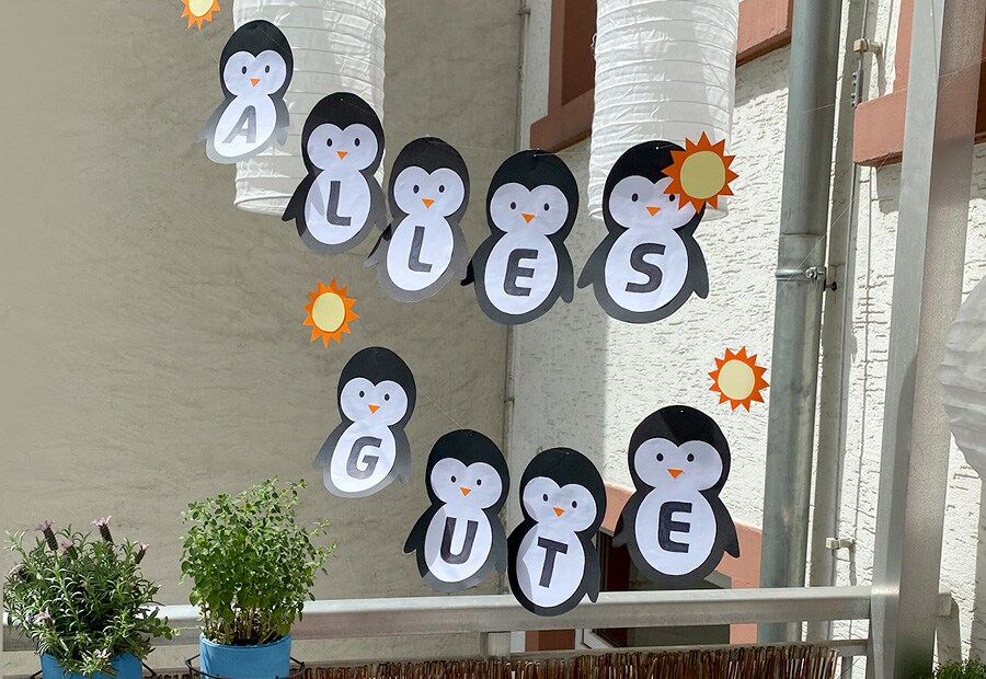 Pinguin-Girlande von kinder Pingui Pinguin-Girlande von kinder Pingui
