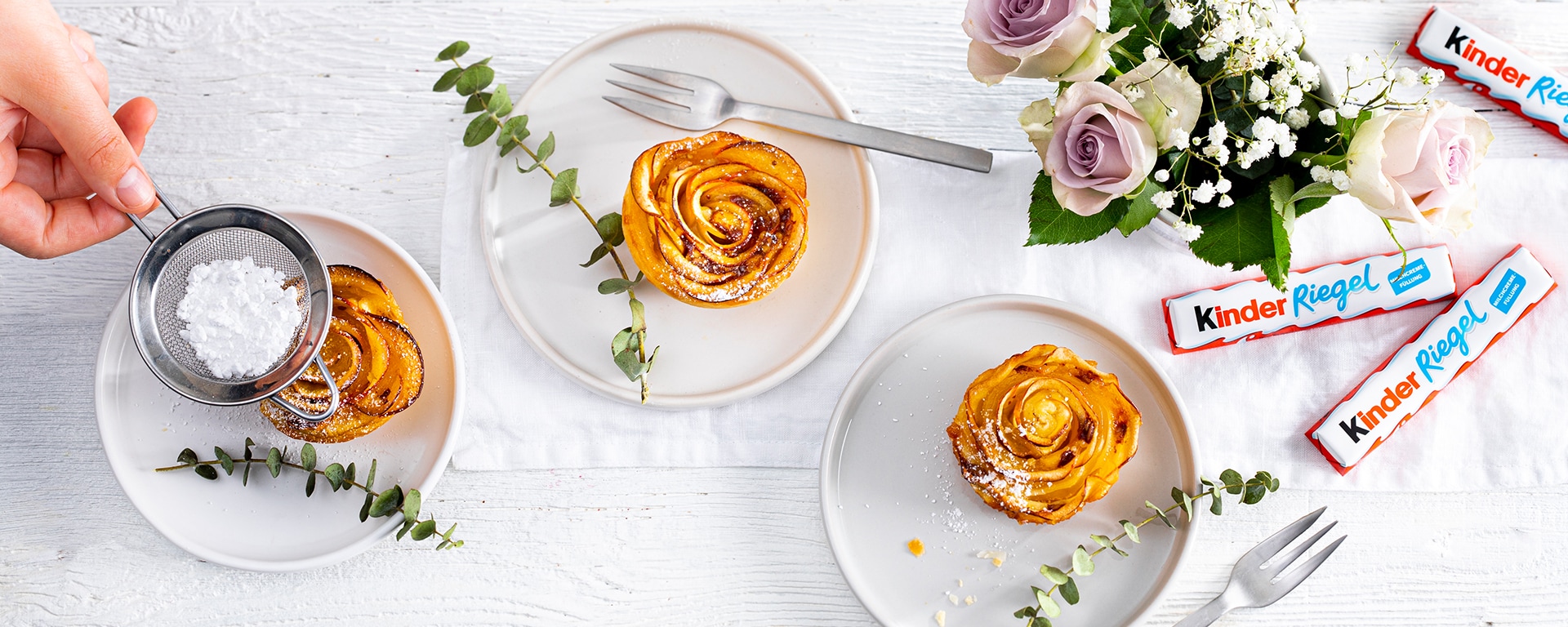 Blaetterteigrosen mit kinder Riegel Blaetterteigrosen mit kinder Riegel