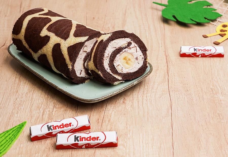 Giraffen-Safarirolle mit kinder Schokolade Giraffen-Safarirolle mit kinder Schokolade