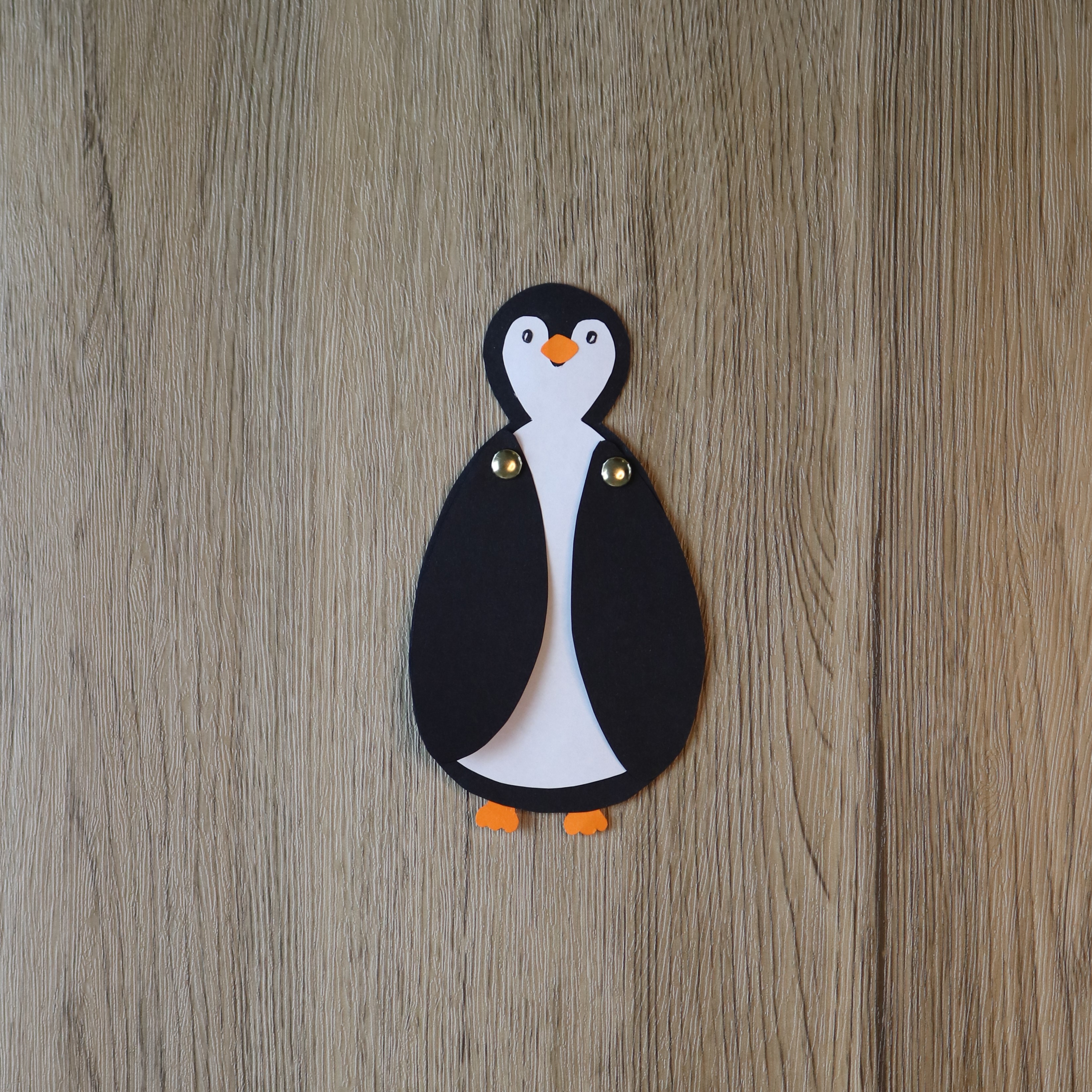Pinguin Einladungskarte - Schritt 4 Pinguin Einladungskarte - Schritt 4