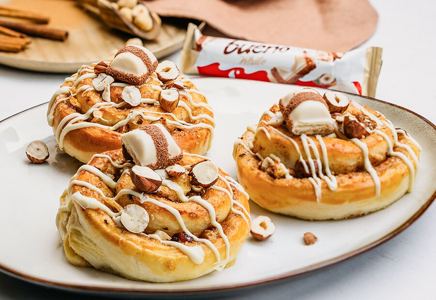 Zimtschnecken mit kinder bueno kinder bueno Rezepte - Zimtschnecken mit kinder bueno - Header Mobile