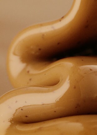 Feine Haselnusscreme