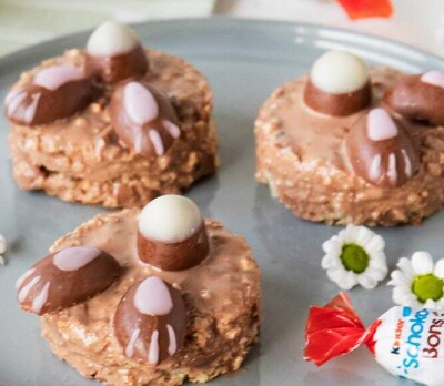 Små påskeharer med Kinder Schoko-Bons