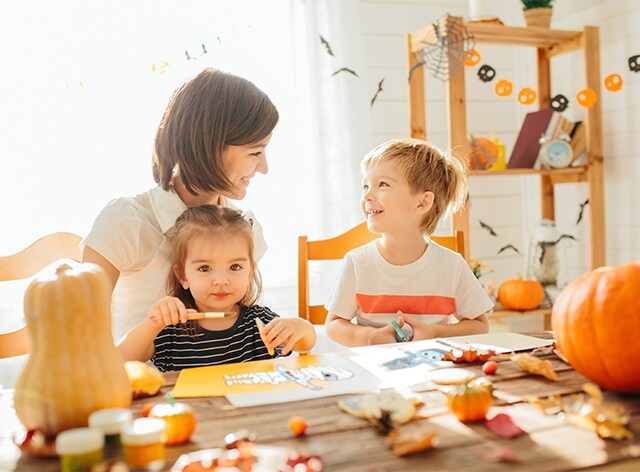Kinder Halloween