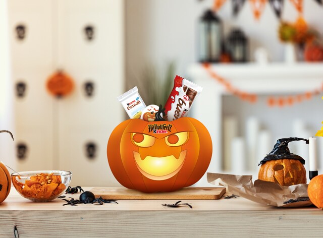Kinder Halloween Lancio Fustelle Zucca