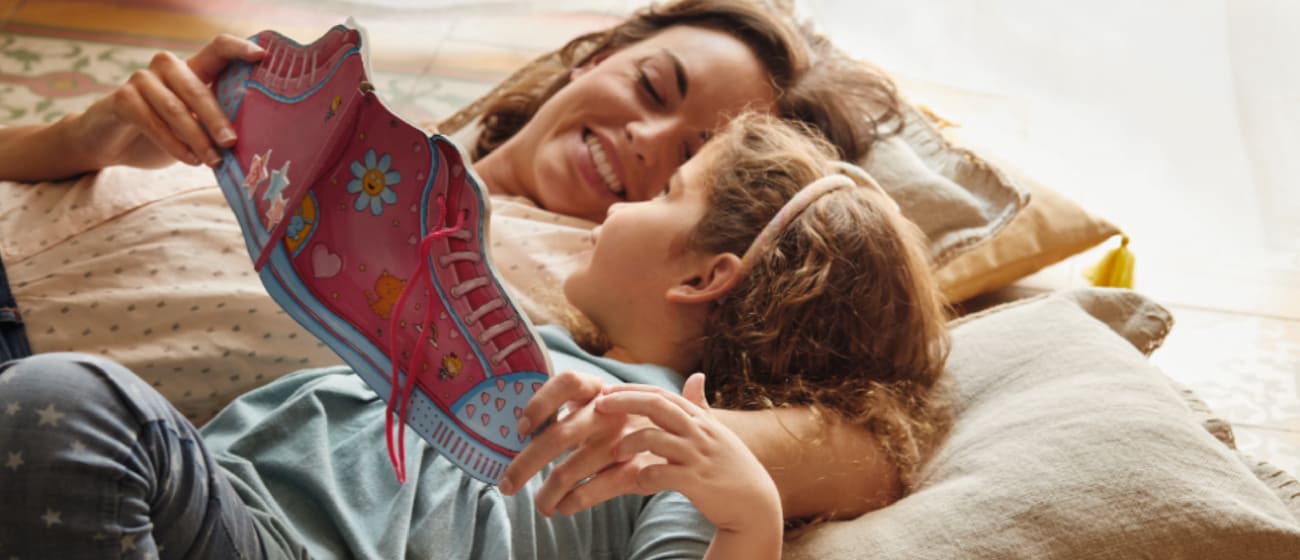 initiatives mother reading kz Initiatives Mother and kid