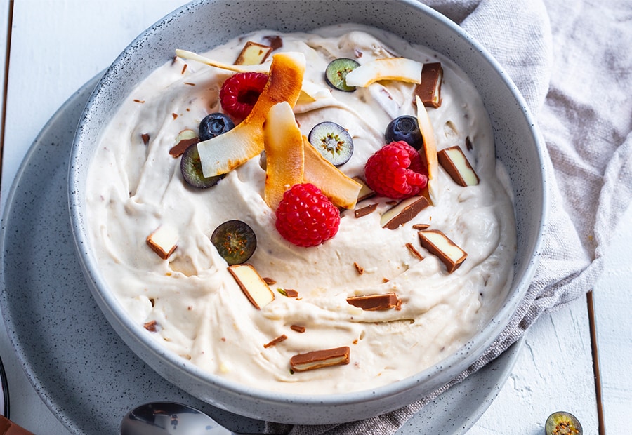 Helado de plátano con Kinder® Maxi