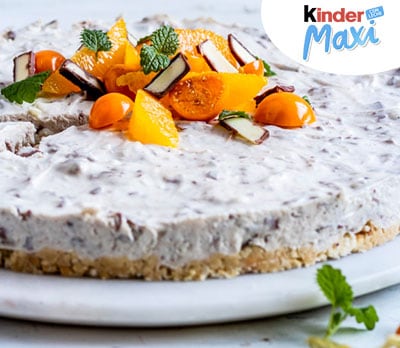 Pastel de helado con Kinder® Maxi