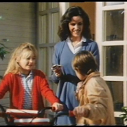 Kinder 5B24 5D Video Cover Kinder 5B24 5D Video Cover