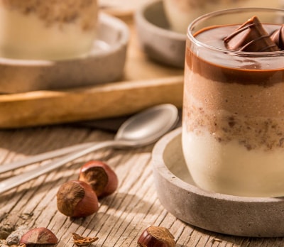 Crème med Kinder Bueno