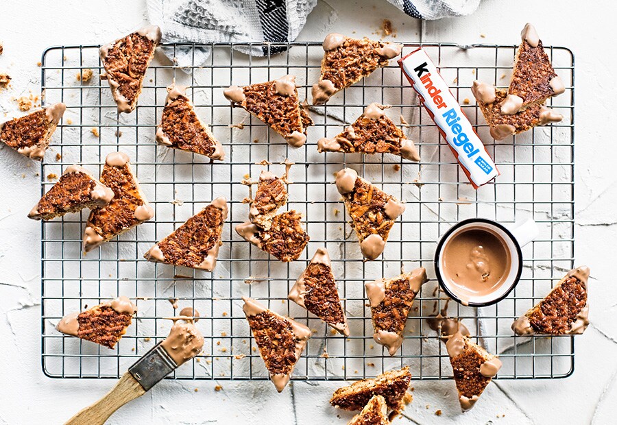 Pite z oreščki Kinder Maxi