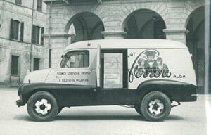 5B26 5D Ferrero truck